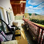 بيت للعطل Cavljak Retreat,