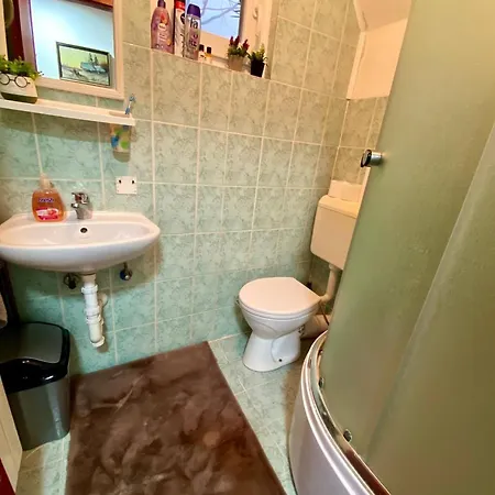 Cavljak Retreat Sarajevo - Mountain Home - Jakuzzi Дом отдыха *