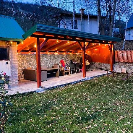 Cavljak Retreat - Mountain - Jakuzzi Vakantiehuis