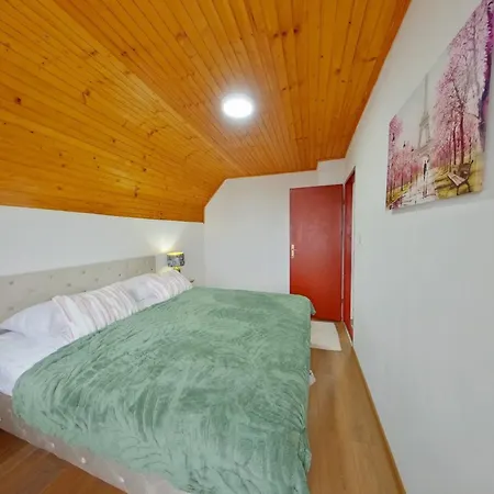 Дом отдыха Cavljak Retreat Sarajevo - Mountain Home - Jakuzzi Сараево