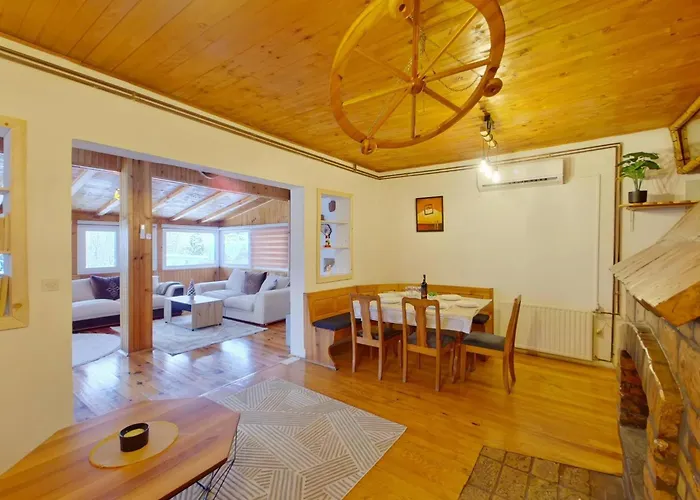 Cavljak Retreat, * Sarajevo